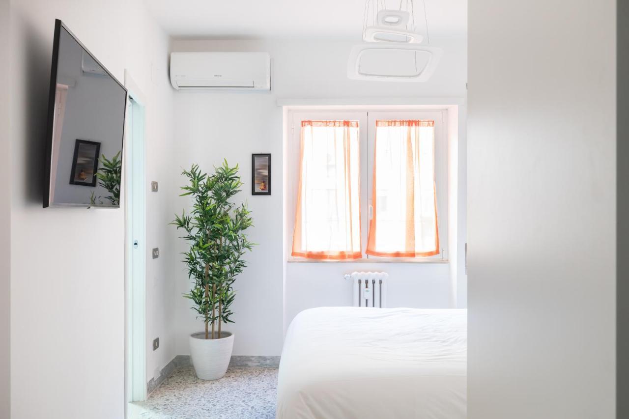 Amoretti Apartment, 6 Persone, 3 Camere, 2 Bagni, Balcone, Wi-Fi, Metro B Monti Tiburtini Рим Экстерьер фото